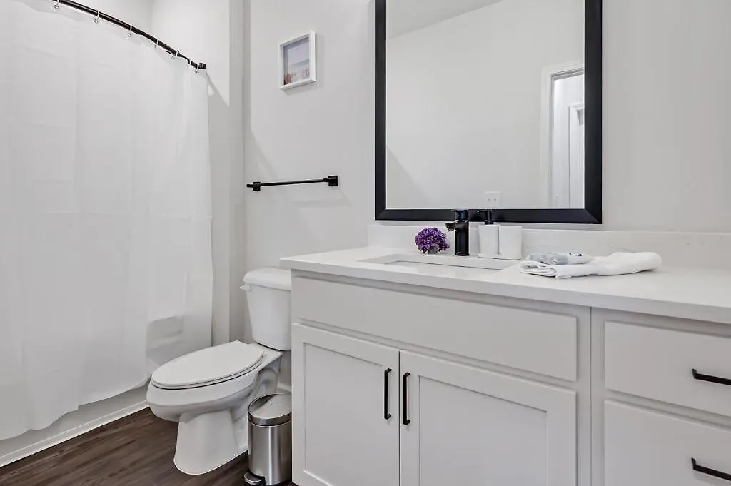 Charming New Building 2Br W Gym And Parking 305 Lejlighed Charlotte 0*,  USA